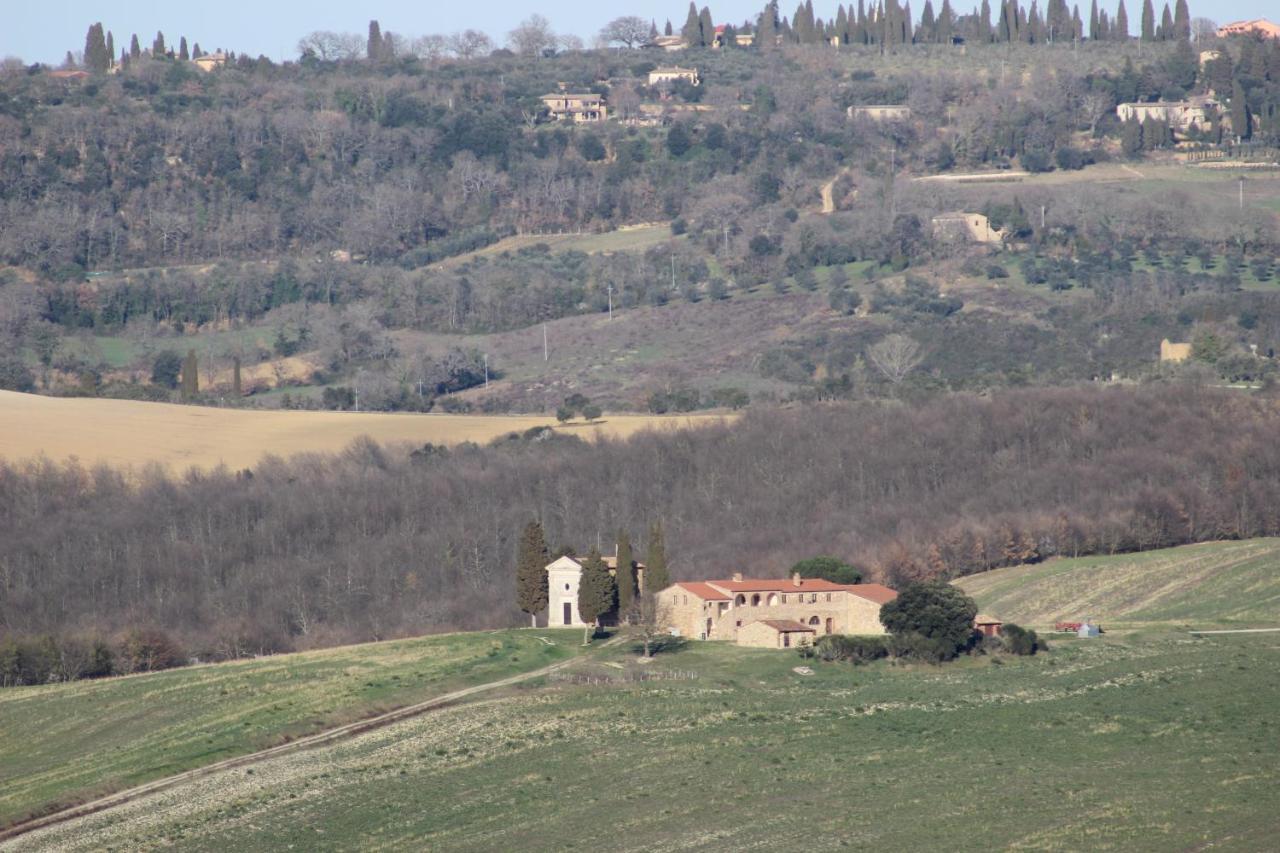 Casanova - Panoramic Rooms&Suites San Quirico dʼOrcia Exterior foto
