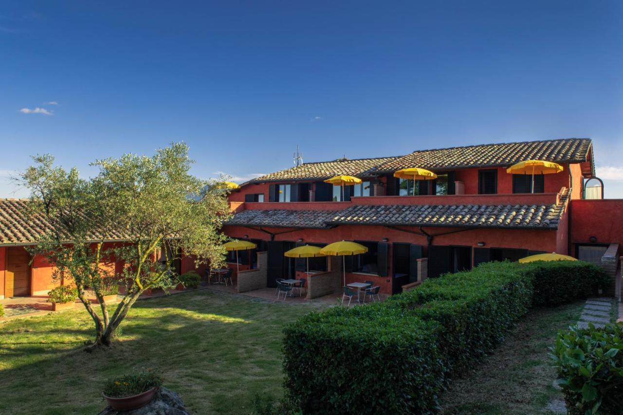Casanova - Panoramic Rooms&Suites San Quirico dʼOrcia Exterior foto